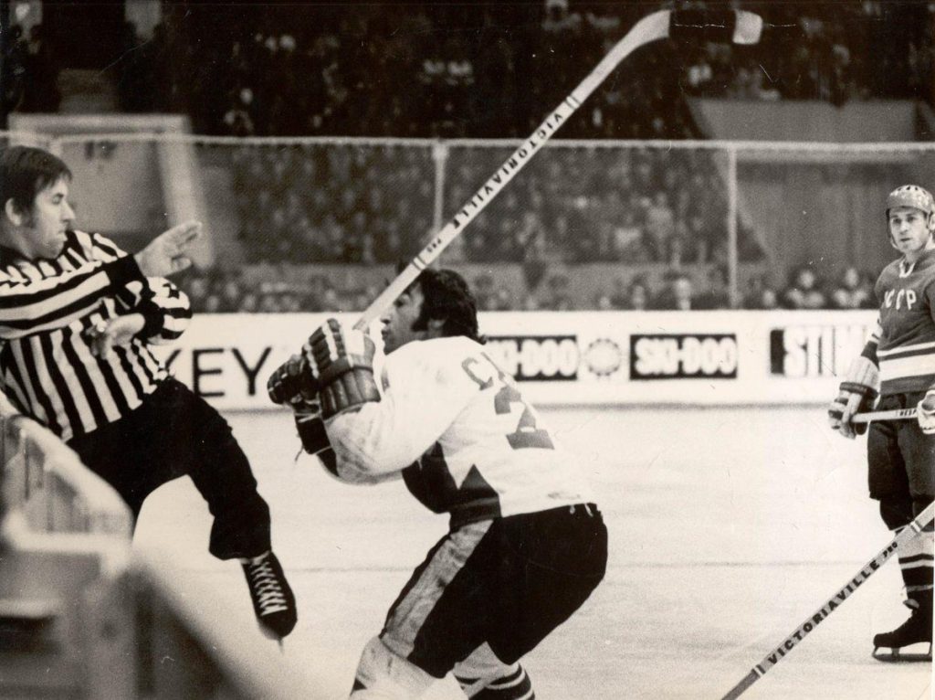 Josef Kompalla, IIHF Hall of Famer and 1972 Summit Series Referee, Dies at 90